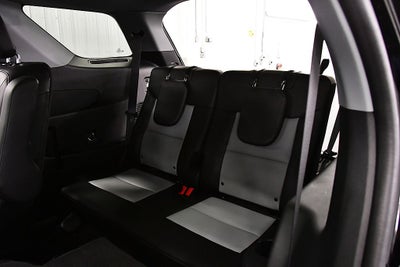 2023 Ford Explorer XLT Sport