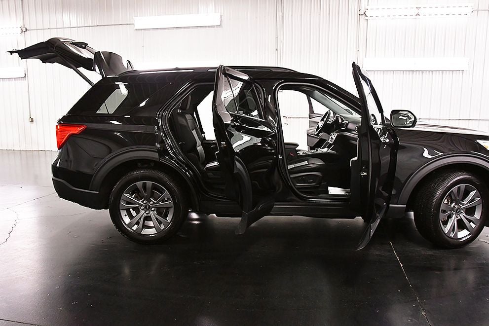 2023 Ford Explorer XLT Sport