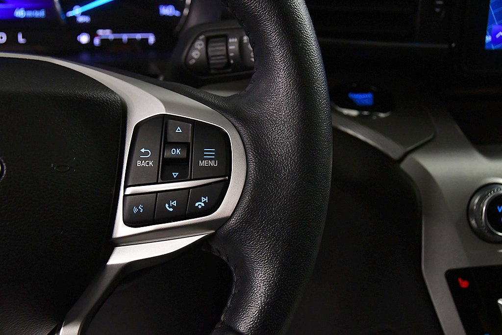 2023 Ford Explorer XLT Sport