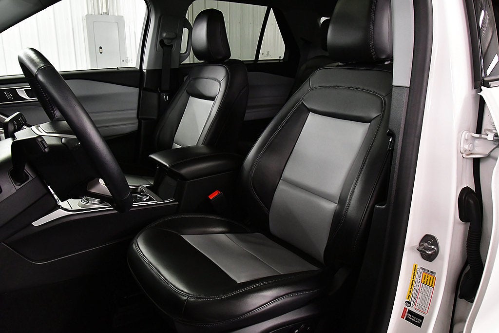 2023 Ford Explorer XLT Sport
