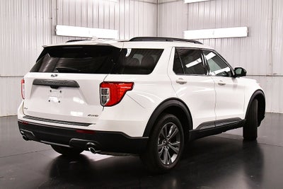 2023 Ford Explorer XLT Sport