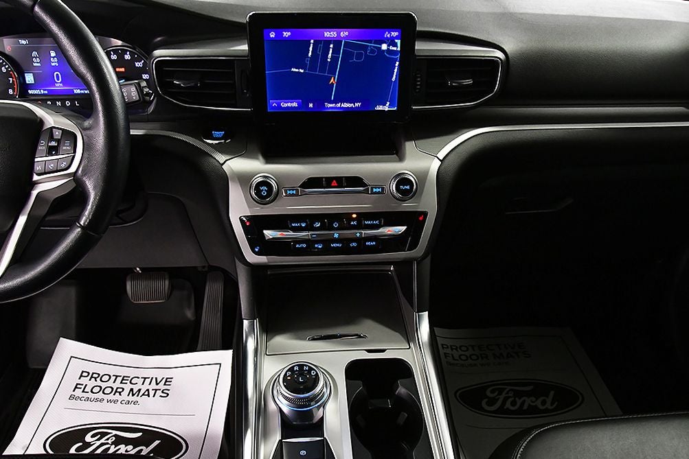 2022 Ford Explorer XLT Sport