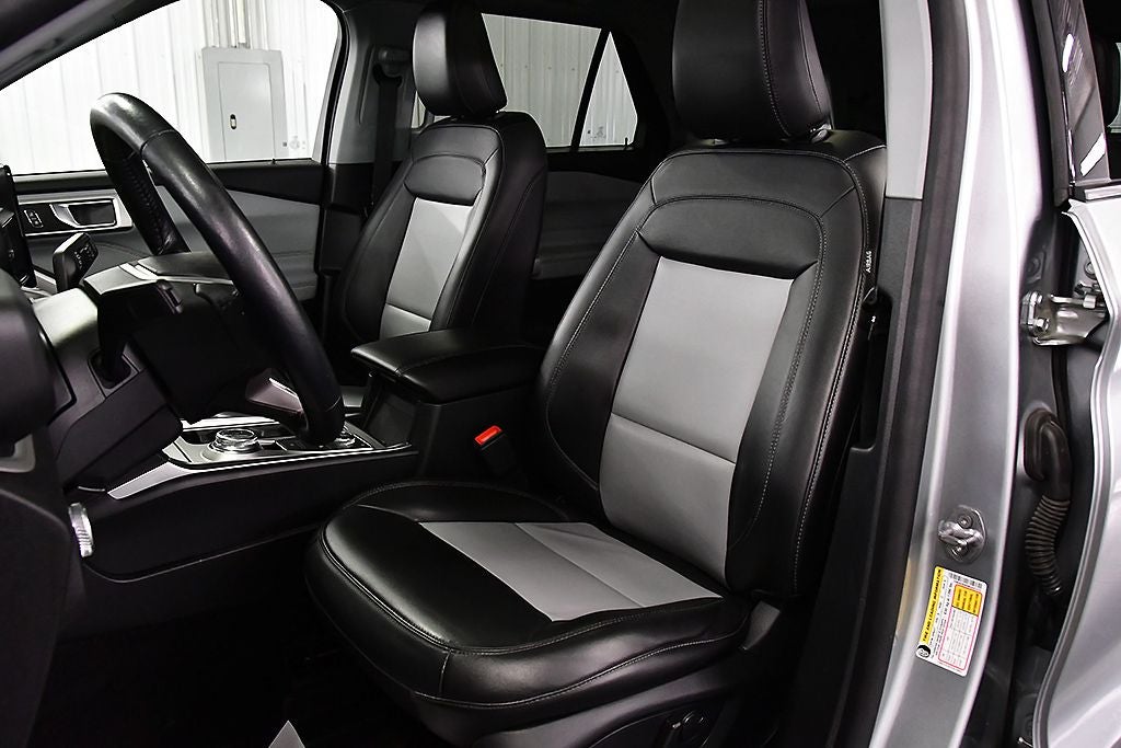 2022 Ford Explorer XLT Sport