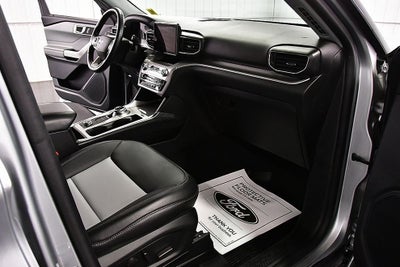 2022 Ford Explorer XLT Sport