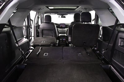 2022 Ford Explorer XLT Sport