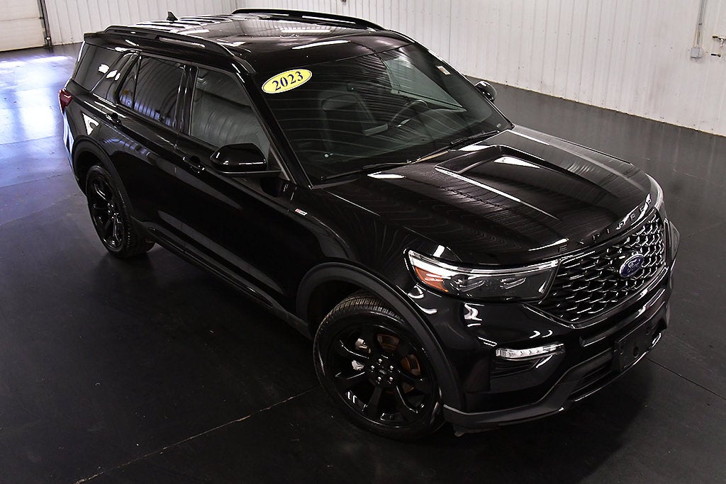 2023 Ford Explorer ST-Line