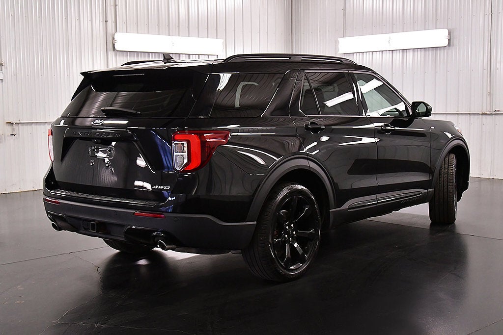2023 Ford Explorer ST-Line
