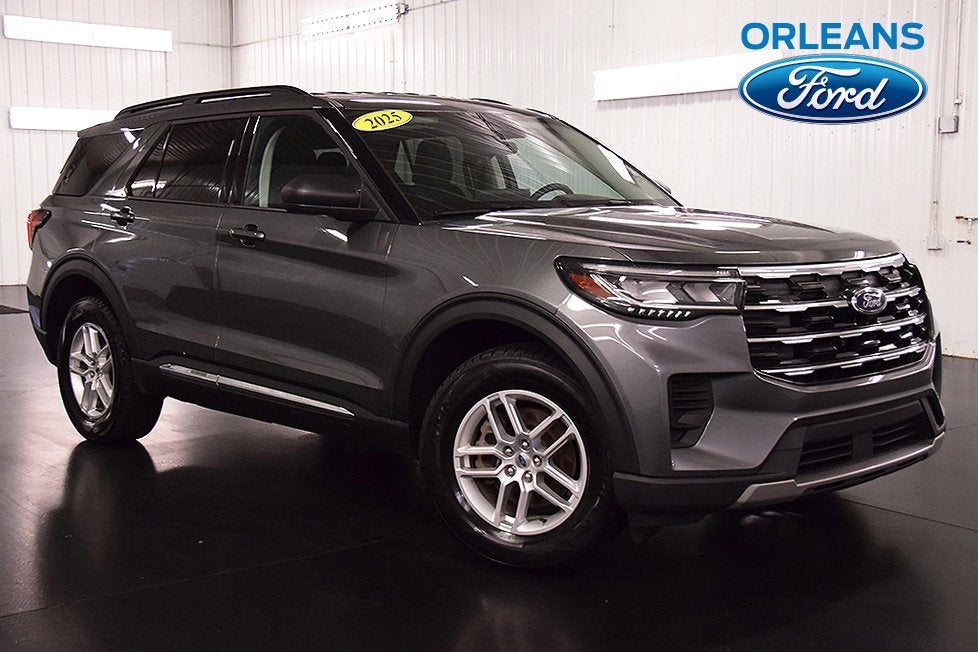 2025 Ford Explorer Active