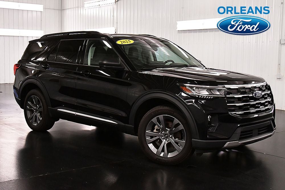 2025 Ford Explorer Active