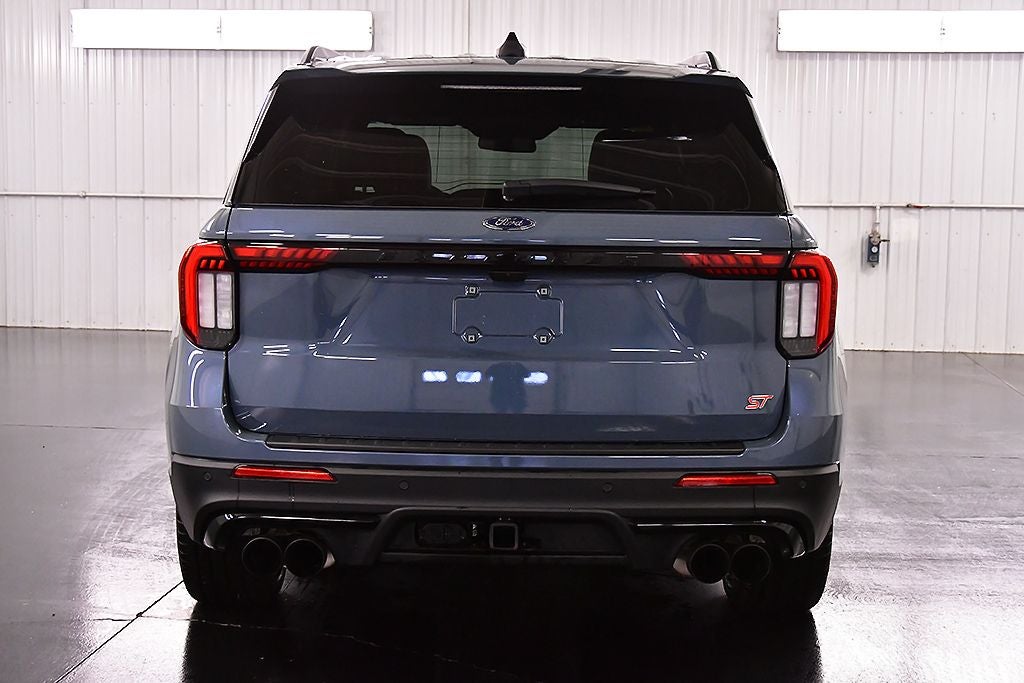 2025 Ford Explorer ST Sport Plus