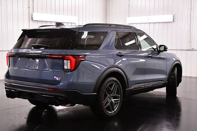 2025 Ford Explorer ST Sport Plus