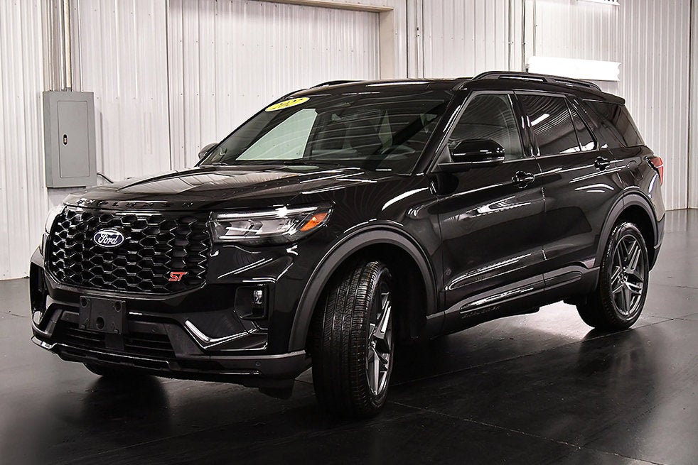 2027 Ford Explorer ST
