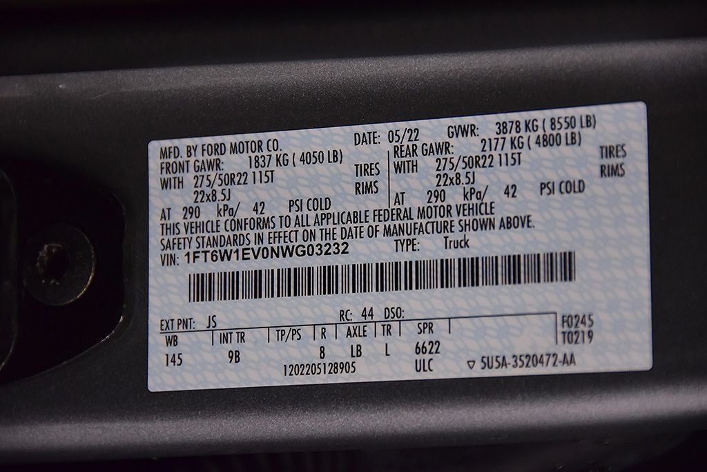 2022 Ford F-150 Lightning Platinum 5-1/2' Box