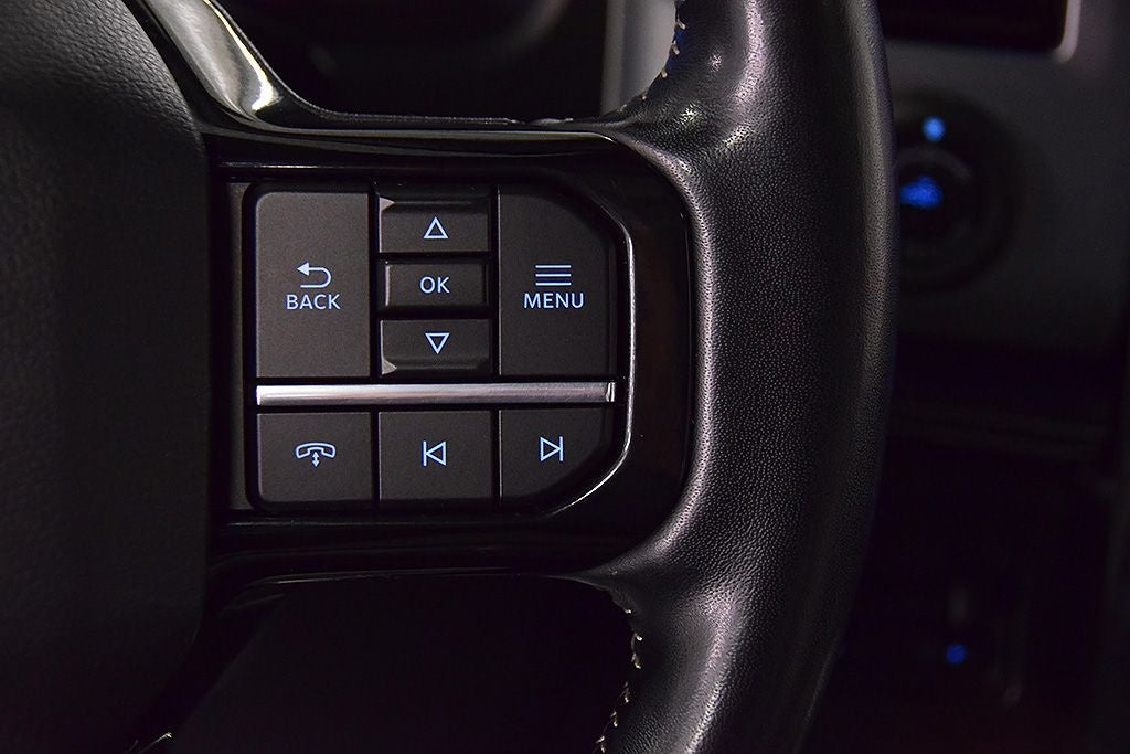 2022 Ford F-150 Lightning Platinum 5-1/2' Box