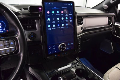 2022 Ford F-150 Lightning Platinum 5-1/2' Box