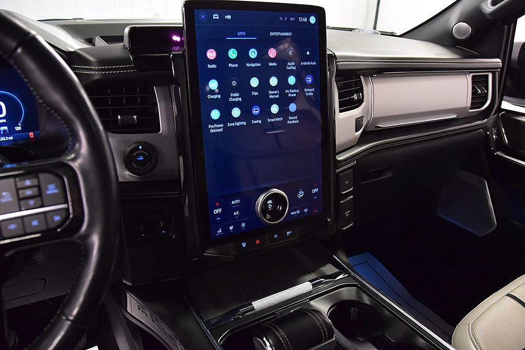 2022 Ford F-150 Lightning Platinum 5-1/2' Box