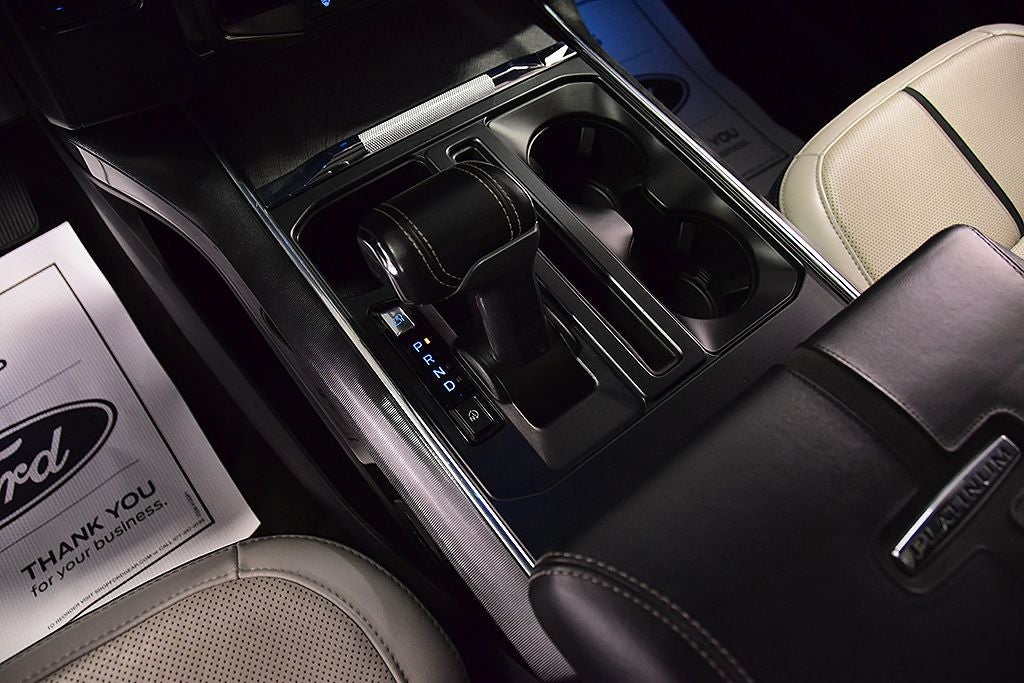 2022 Ford F-150 Lightning Platinum 5-1/2' Box