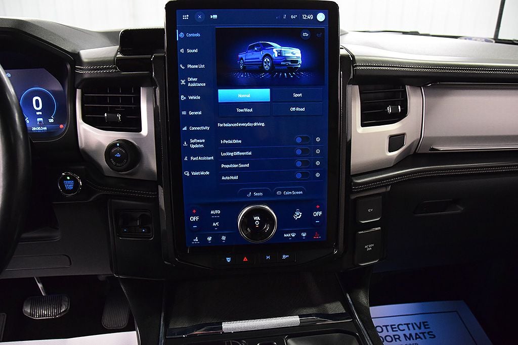 2022 Ford F-150 Lightning Platinum 5-1/2' Box