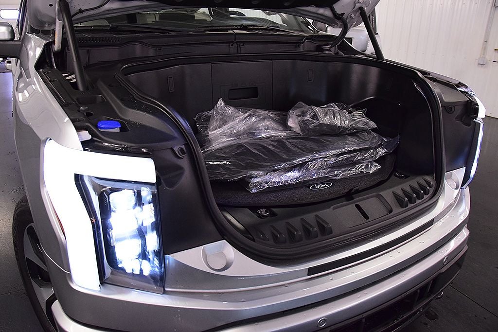 2022 Ford F-150 Lightning Platinum 5-1/2' Box