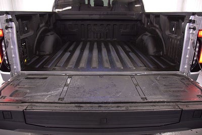 2022 Ford F-150 Lightning Platinum 5-1/2' Box