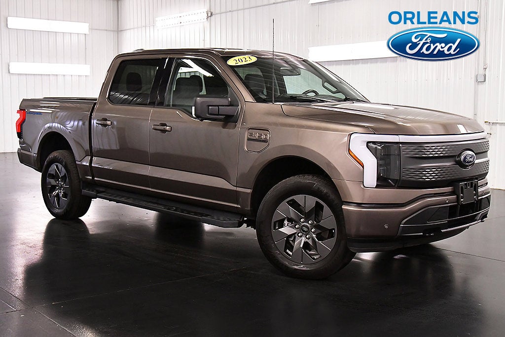 2023 Ford F-150 Lightning XLT 5-1/2' Box