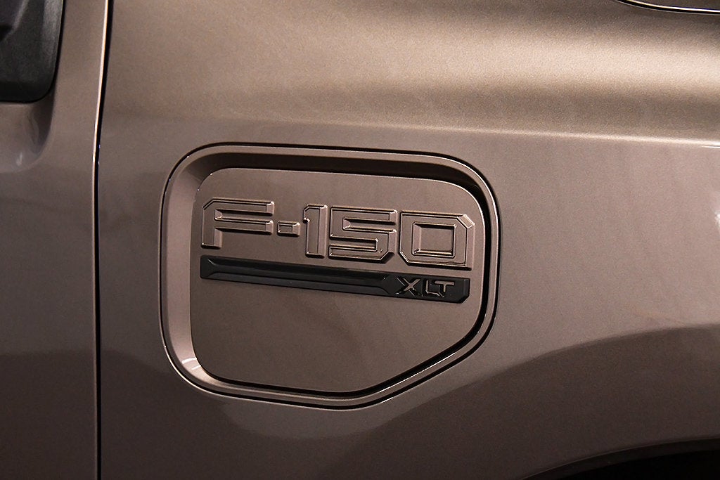 2023 Ford F-150 Lightning XLT 5-1/2' Box
