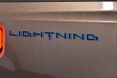 2023 Ford F-150 Lightning XLT 5-1/2' Box