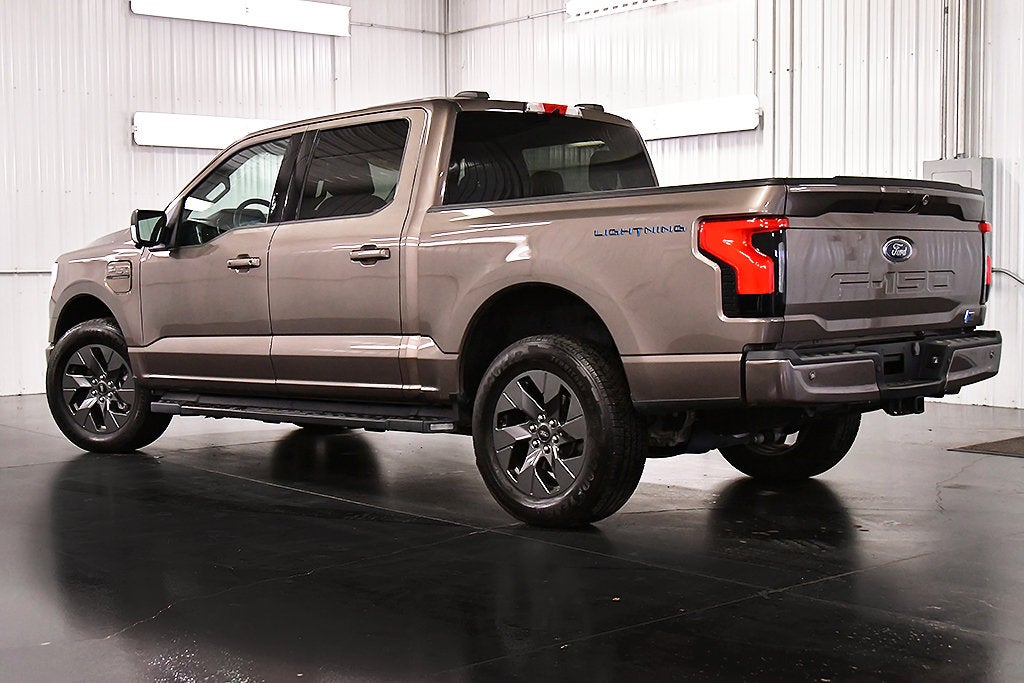 2023 Ford F-150 Lightning XLT 5-1/2' Box