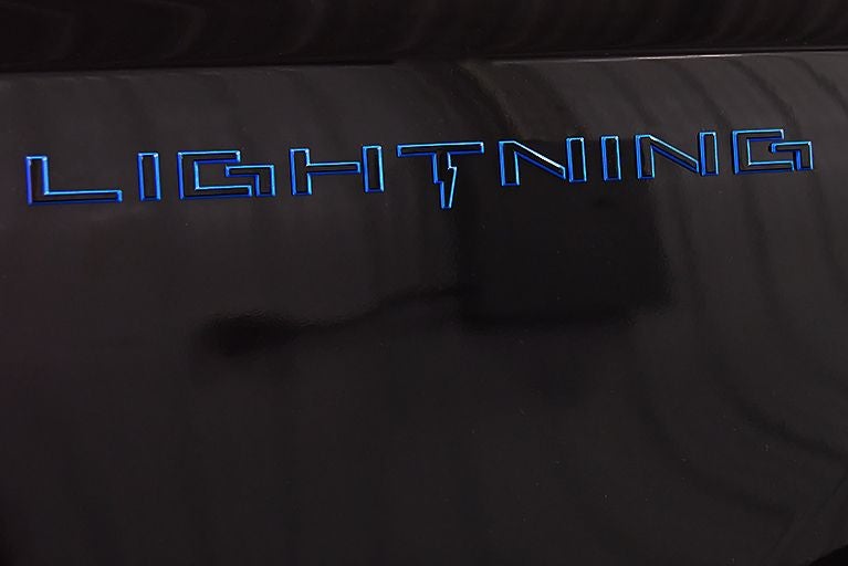 2024 Ford F-150 Lightning Flash 5-1/2' Box