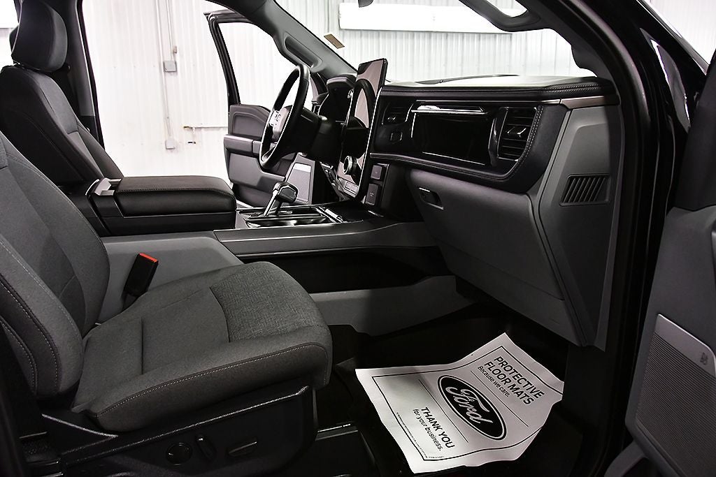 2024 Ford F-150 Lightning Flash 5-1/2' Box