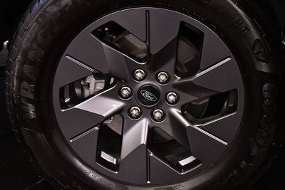 2024 Ford F-150 Lightning Flash 5-1/2' Box