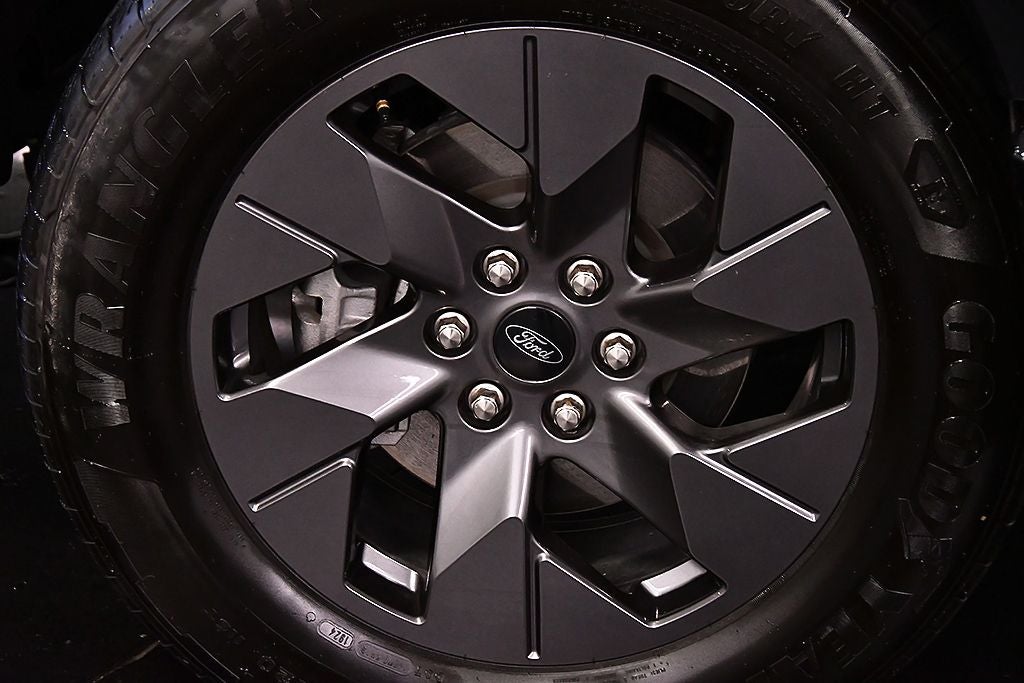 2024 Ford F-150 Lightning Flash 5-1/2' Box