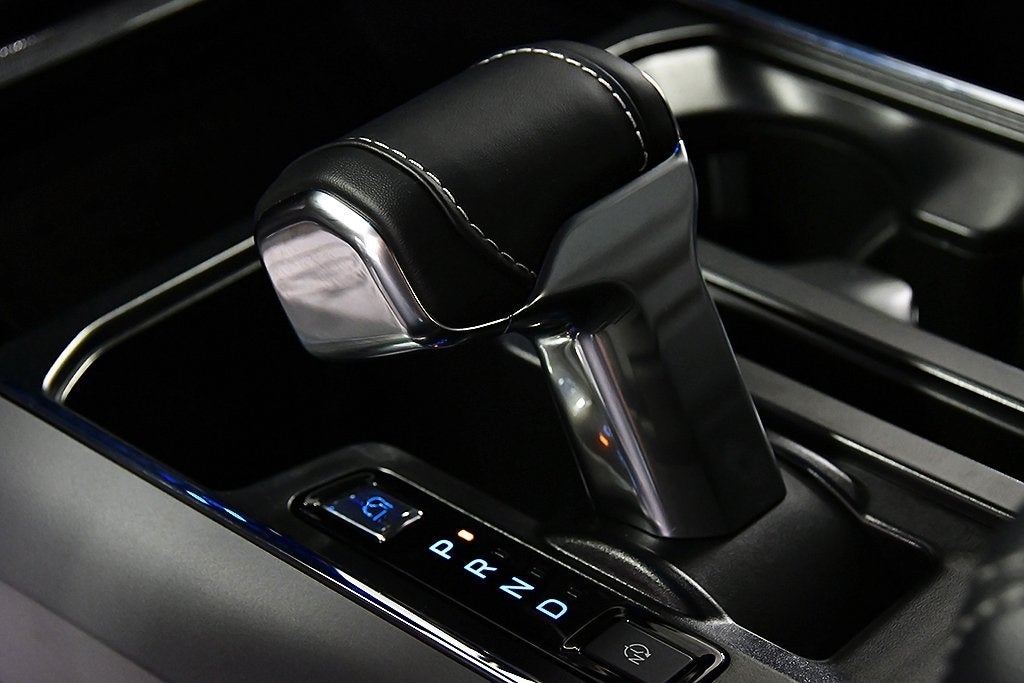 2024 Ford F-150 Lightning Flash 5-1/2' Box