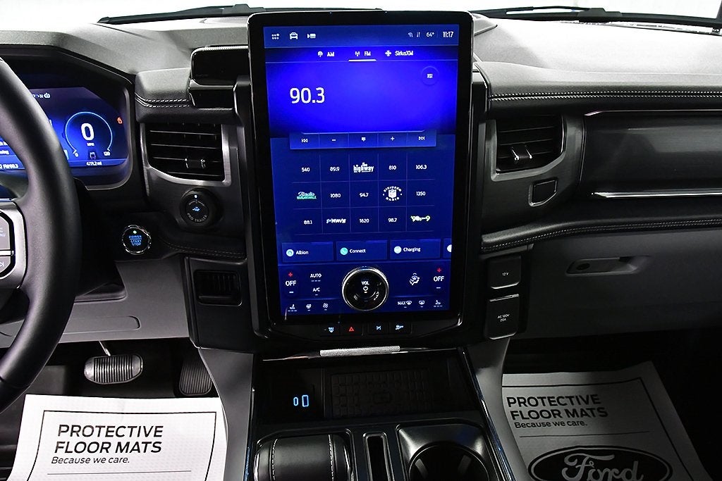 2024 Ford F-150 Lightning Flash 5-1/2' Box