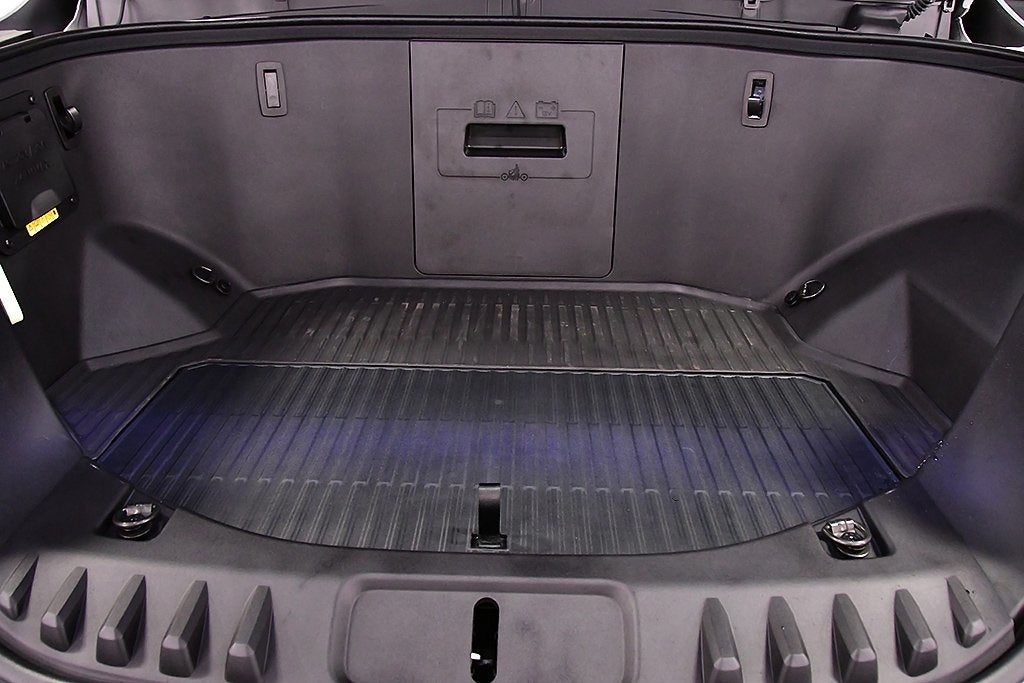 2024 Ford F-150 Lightning Flash 5-1/2' Box