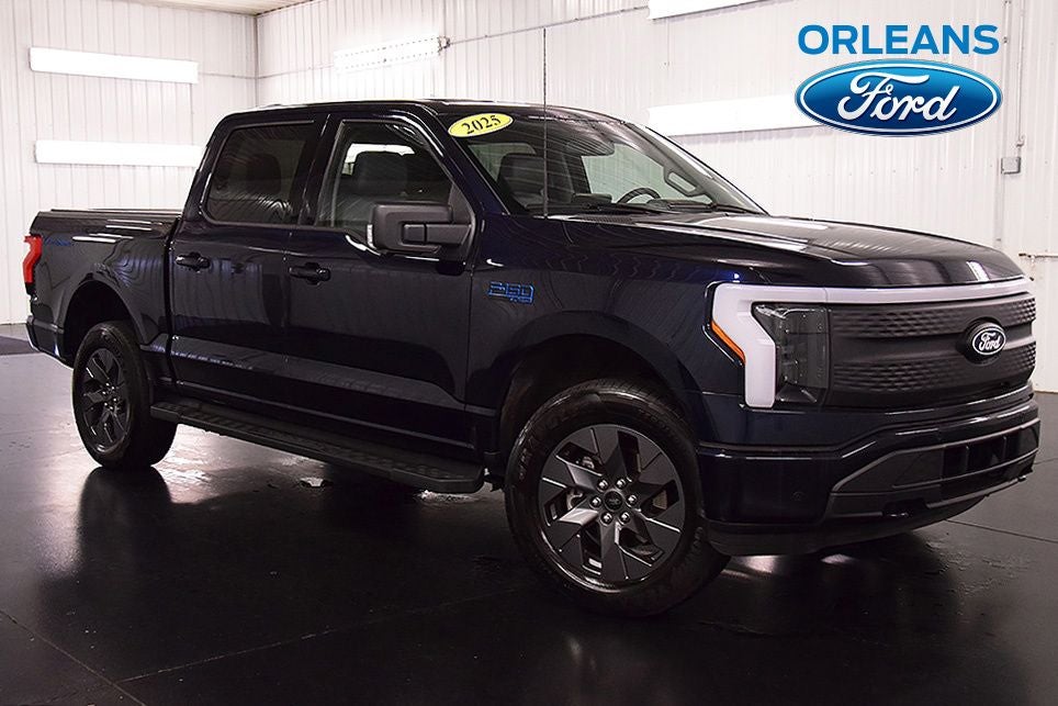 2025 Ford F-150 Lightning Flash 5-1/2' Box