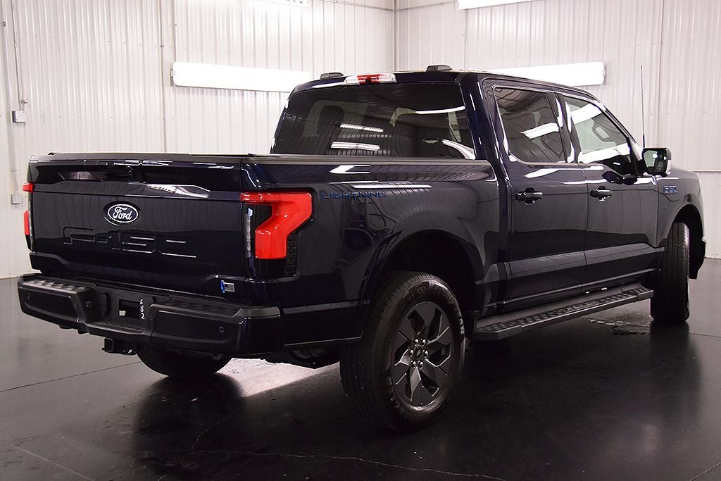 2025 Ford F-150 Lightning Flash 5-1/2' Box