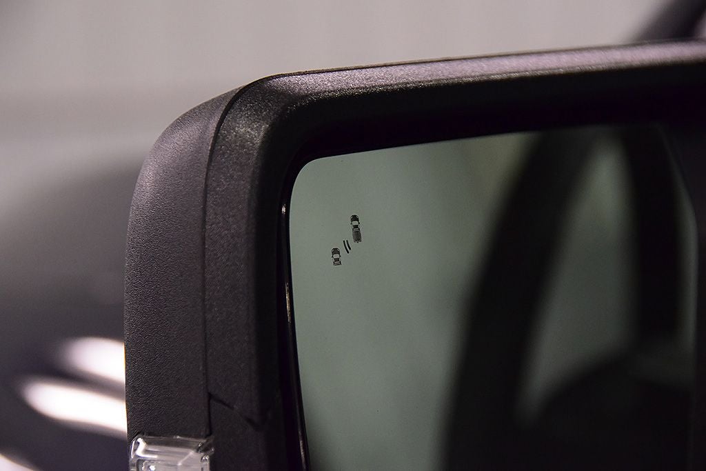 2025 Ford F-150 Lightning Flash 5-1/2' Box