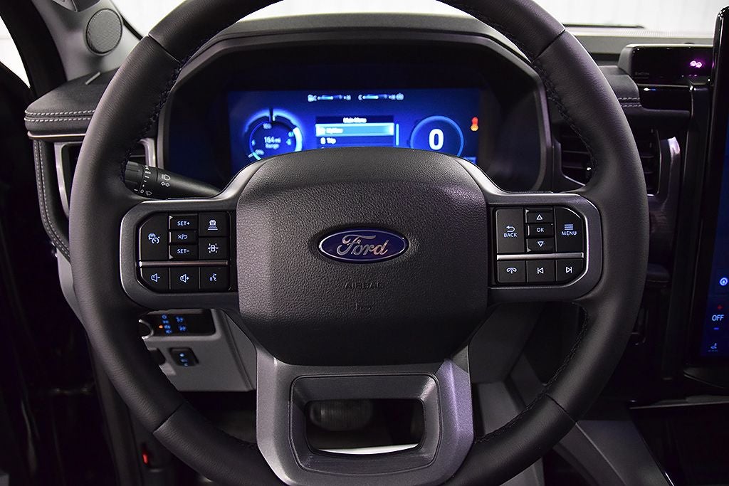 2025 Ford F-150 Lightning Flash 5-1/2' Box