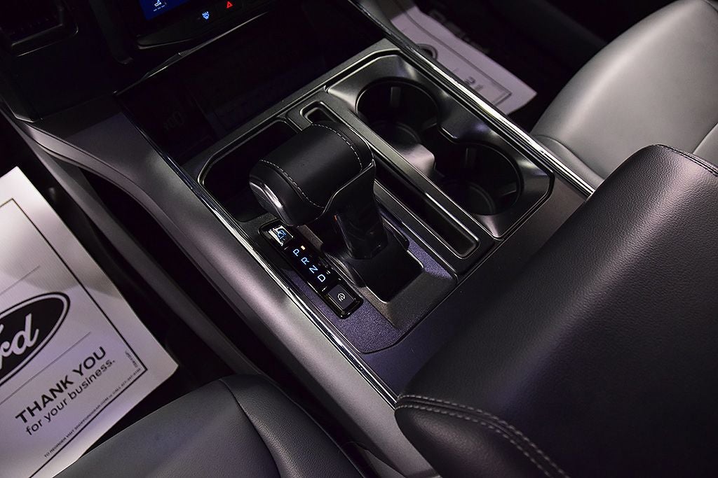 2025 Ford F-150 Lightning Flash 5-1/2' Box