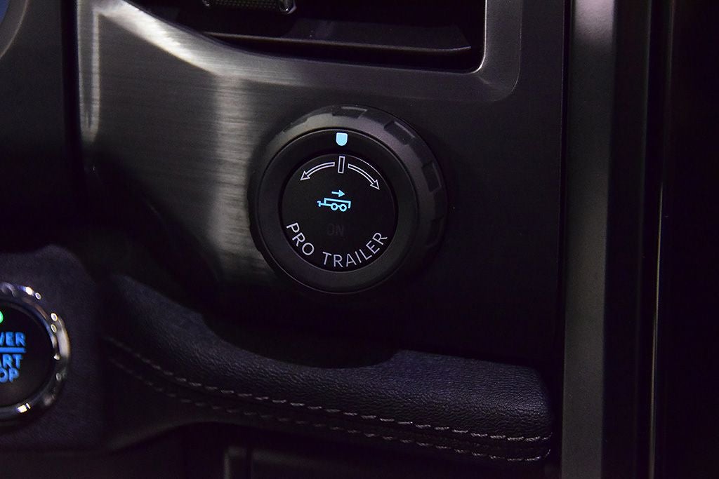 2025 Ford F-150 Lightning Flash 5-1/2' Box