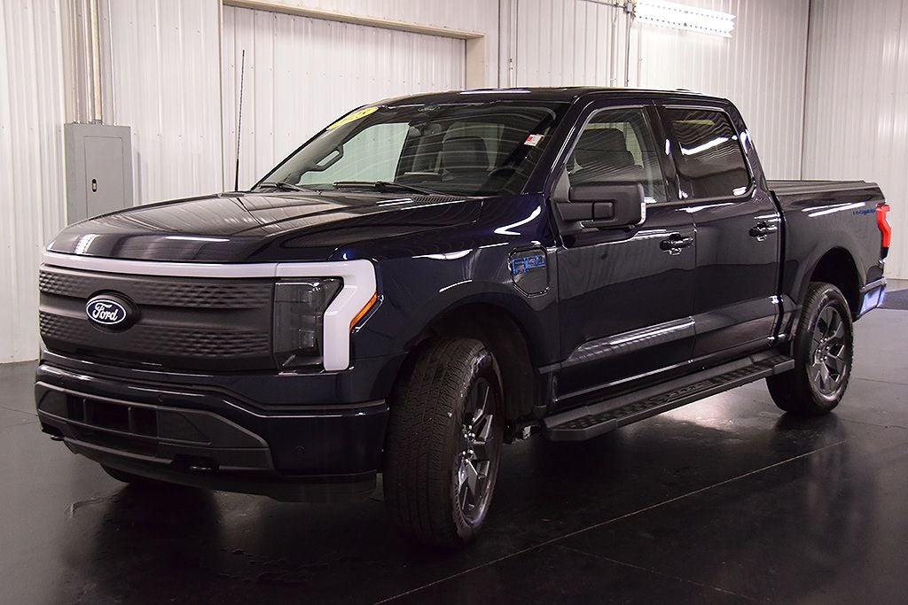 2025 Ford F-150 Lightning Flash 5-1/2' Box