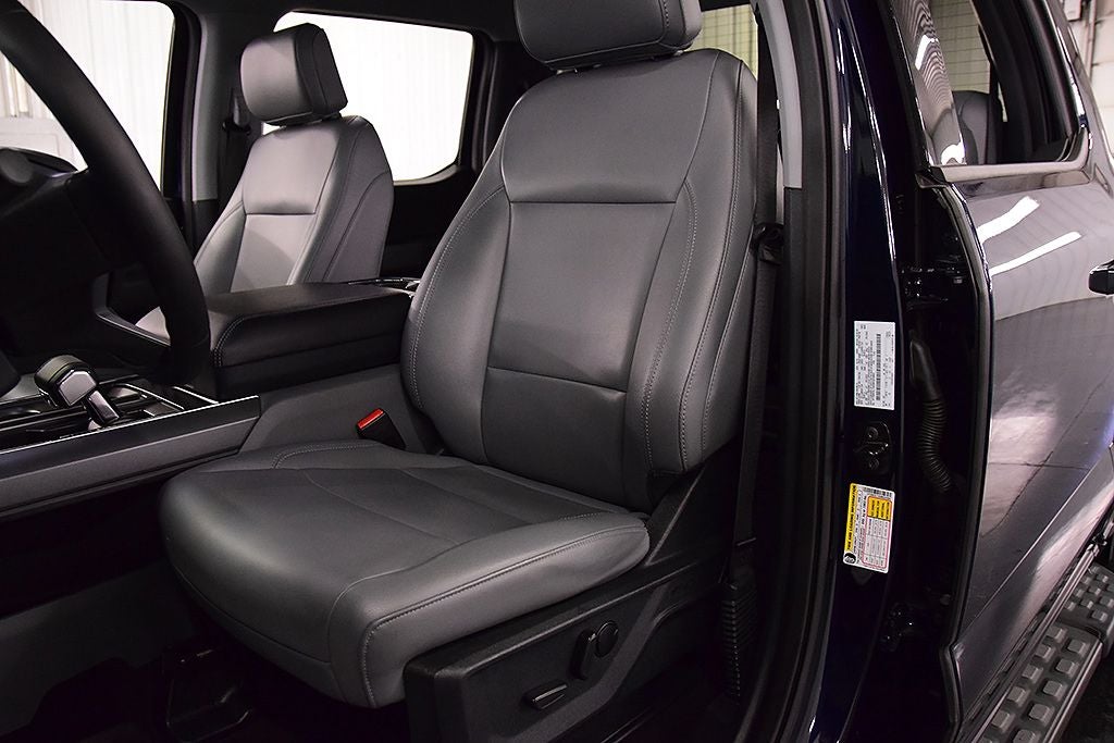 2025 Ford F-150 Lightning Flash 5-1/2' Box