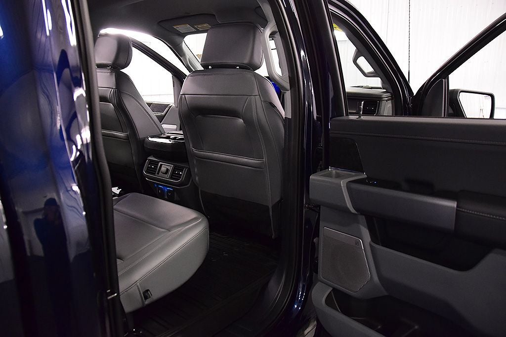 2025 Ford F-150 Lightning Flash 5-1/2' Box