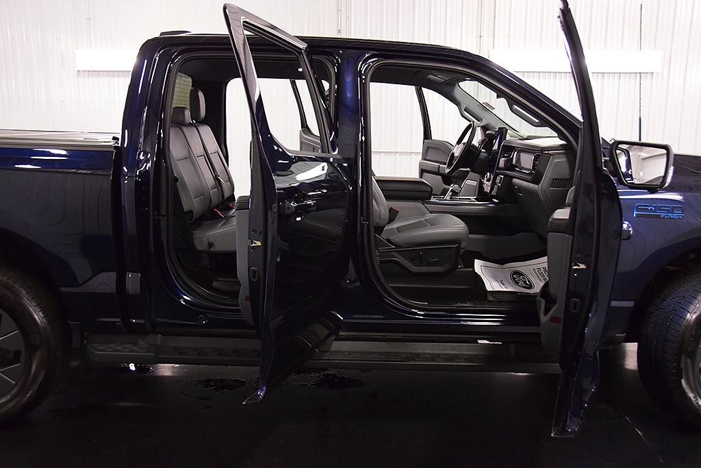 2025 Ford F-150 Lightning Flash 5-1/2' Box