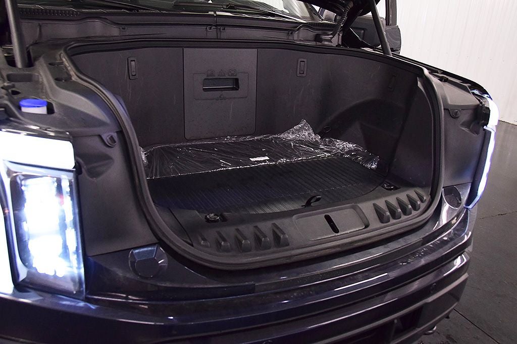 2025 Ford F-150 Lightning Flash 5-1/2' Box