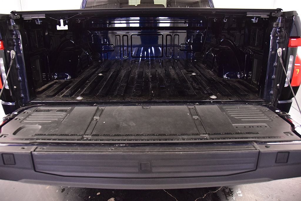 2025 Ford F-150 Lightning Flash 5-1/2' Box