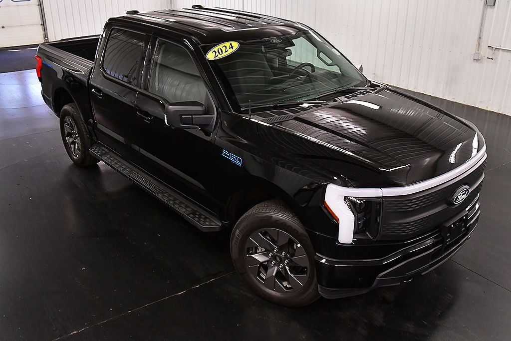 2024 Ford F-150 Lightning Flash 5-1/2' Box