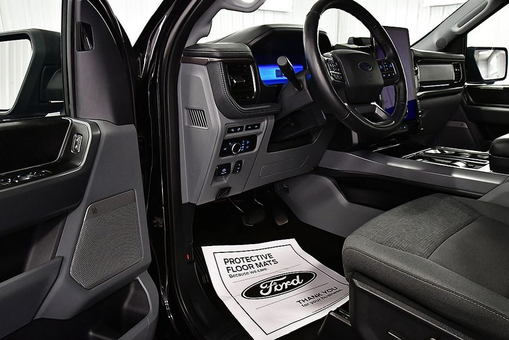 2024 Ford F-150 Lightning Flash 5-1/2' Box