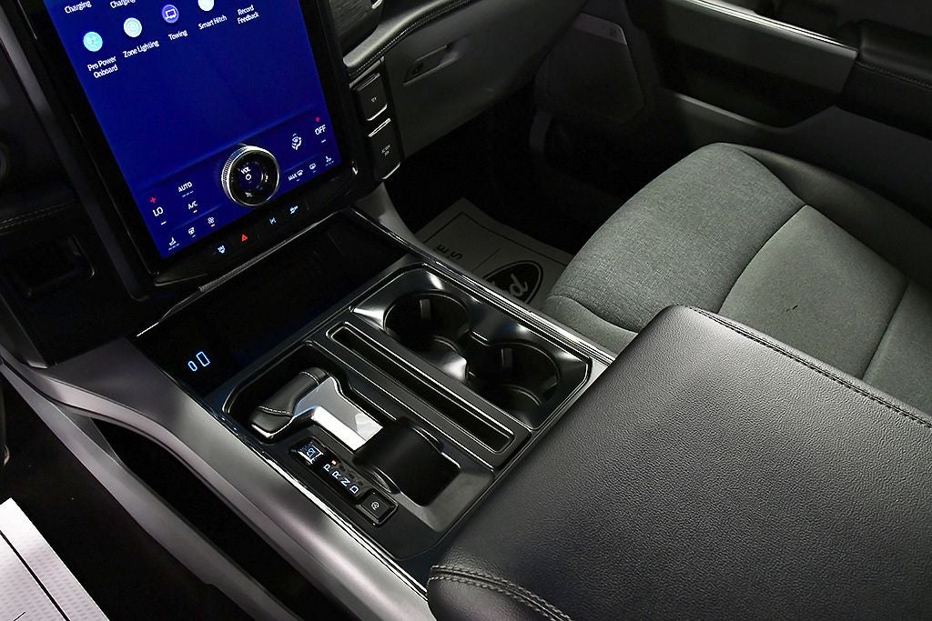 2024 Ford F-150 Lightning Flash 5-1/2' Box